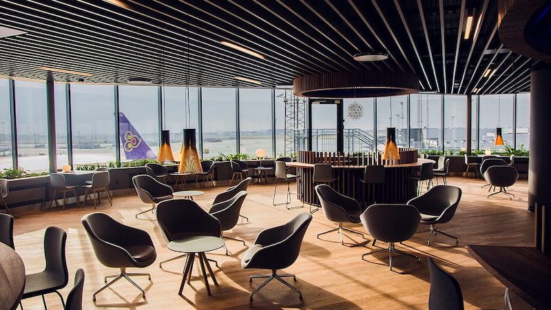 si-eventry-lounge-800x450 Airport lounge